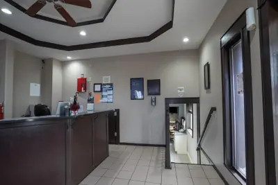 Photo 5 - Super 8 by Wyndham Miles City