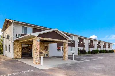 Photo 2 - Red Roof Inn Dry Ridge