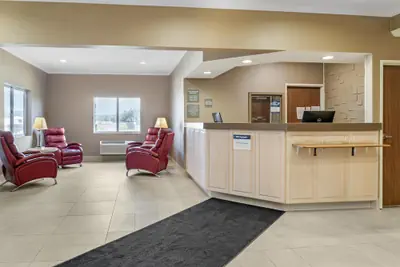 Photo 3 - Best Western Lakewinds