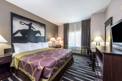 Photo 4 - Super 8 by Wyndham Fort Worth North