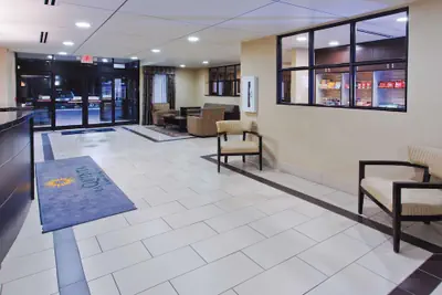 Photo 5 - La Quinta Inn & Suites by Wyndham Columbus - Grove City