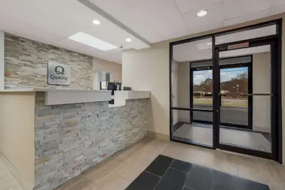 Photo 4 - Quality Inn & Suites Aiken South