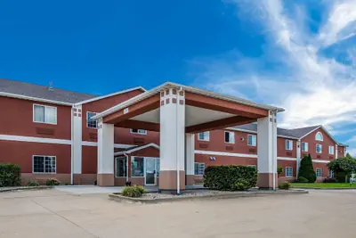 Photo 2 - Rodeway Inn Urbana Champaign University Area