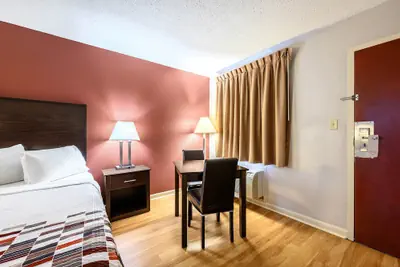 Photo 5 - Red Roof Inn Sylacauga