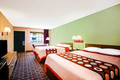 Photo 5 - Americas Best Value Inn Darien