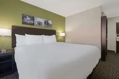 Photo 4 - Sleep Inn Madison