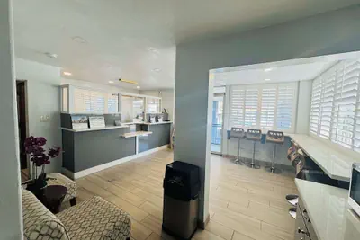 Photo 3 - SureStay by Best Western Fresno Central