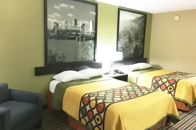 Photo 4 - Super 8 by Wyndham Bryant Little Rock Area