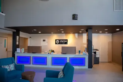 Photo 3 - Clarion Pointe Indianapolis Airport