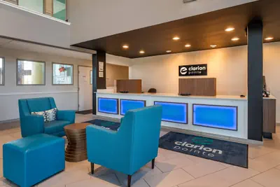 Photo 5 - Clarion Pointe Indianapolis Airport
