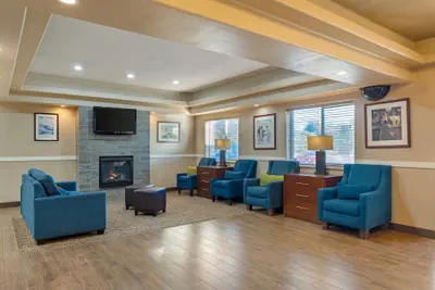 Photo 4 - Comfort Inn & Suites Ocean Shores
