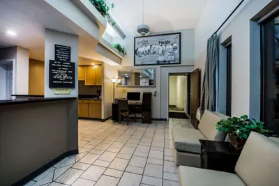 Photo 4 - Super 8 by Wyndham Pueblo
