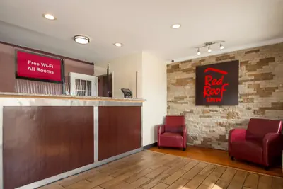 Photo 4 - Red Roof Inn Santee