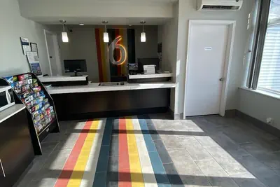 Photo 3 - Motel 6 Manchester, TN