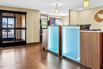 Photo 4 - Comfort Inn Chambersburg North