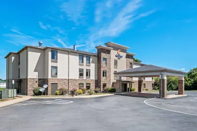 Photo 2 - Comfort Inn Chambersburg North