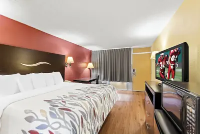 Photo 5 - Red Roof Inn Berea