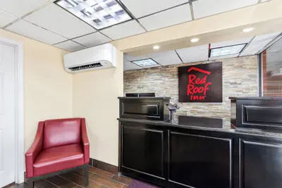 Photo 3 - Red Roof Inn Berea