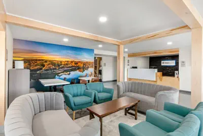 Photo 4 - Clarion Pointe Prescott Valley