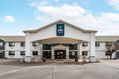 Photo 2 - Clarion Pointe Prescott Valley
