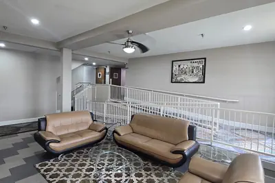 Photo 3 - Super 8 by Wyndham Kansas City