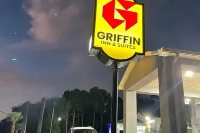 Photo 2 - Griffin Inn and Suites