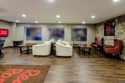 Photo 5 - Red Roof Inn Osage Beach - Lake of the Ozarks