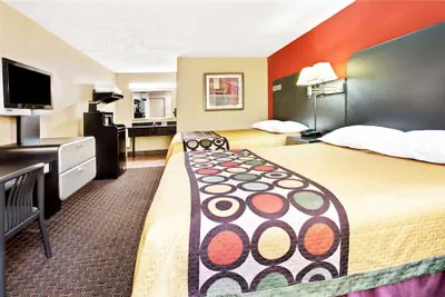 Photo 3 - Super 8 by Wyndham Kissimmee/Maingate/Orlando Area