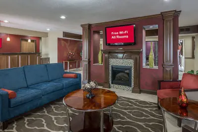 Photo 3 - Red Roof Inn & Suites Little Rock