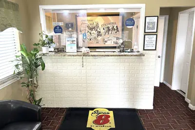 Photo 3 - Super 8 by Wyndham Columbia SC / Ft. Jackson