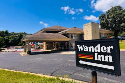 Photo 2 - Wander Inn