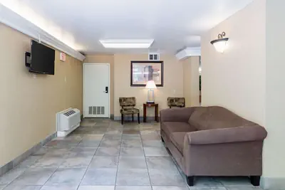 Photo 3 - Quality Inn Chicopee - Springfield