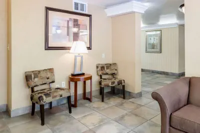 Photo 5 - Quality Inn Chicopee - Springfield