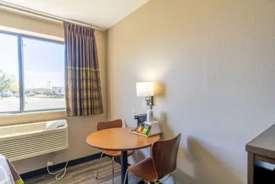 Photo 5 - Super 8 by Wyndham Sioux City South