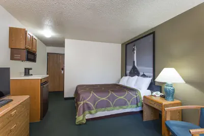 Photo 4 - Super 8 by Wyndham Houghton Lake