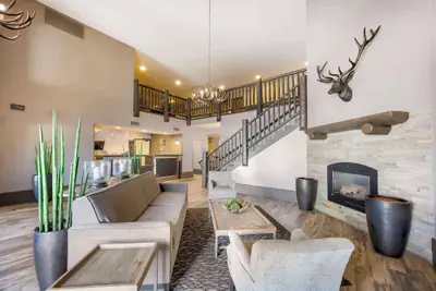 Photo 3 - Best Western Plus Kalispell/Glacier Park West Hotel & Suites