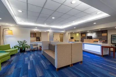 Photo 5 - Holiday Inn Express Hotel & Suites Philadelphia – King of Prussia by IHG