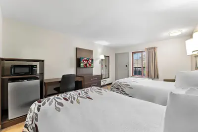 Photo 5 - Red Roof Inn Lancaster