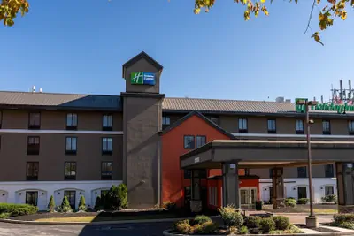 Photo 2 - Holiday Inn Express Frazer - Malvern by IHG