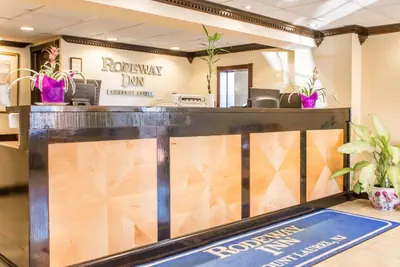 Photo 5 - Rodeway Inn Mount Laurel Hwy 73