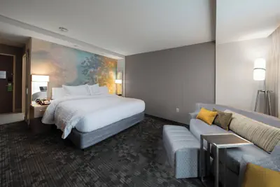 Photo 3 - Courtyard by Marriott Russellville