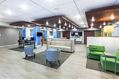 Photo 3 - Holiday Inn Express Hotel & Suites Dallas Lewisville by IHG