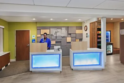 Photo 5 - Holiday Inn Express Hotel & Suites Dallas Lewisville by IHG