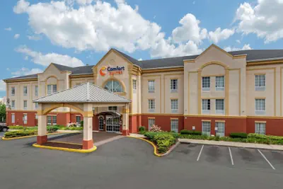 Photo 2 - Comfort Suites Newark - Harrison