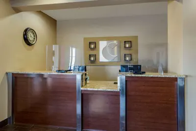 Photo 4 - Comfort Inn Evanston I-80