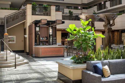 Photo 4 - Embassy Suites by Hilton Sacramento Riverfront Promenade