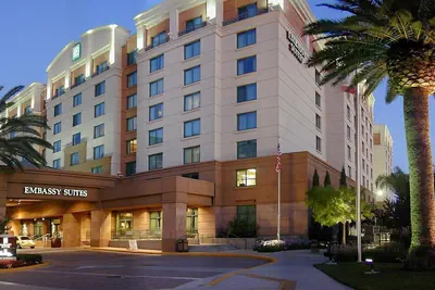 Photo 2 - Embassy Suites by Hilton Sacramento Riverfront Promenade