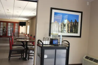 Photo 5 - Comfort Inn Green Valley I-19
