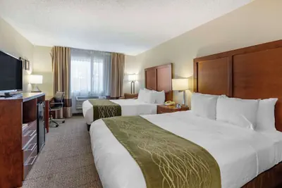 Photo 2 - Comfort Inn Denver West Arvada Station