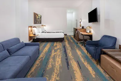 Photo 4 - La Quinta Inn & Suites by Wyndham Pharr RGV Medical Center